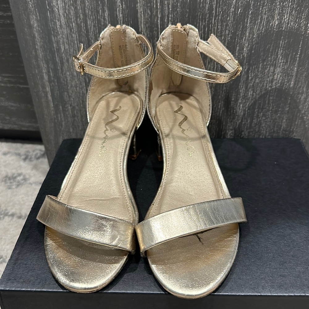 Girls dress shoes